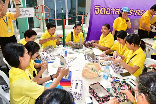๒๖ ก.ค.๖๗ จก.วท.กห. เข้าร่วมพิธีเปิดกิจกรรมจิตอาสา ณ รร.เศรษฐเสถียร