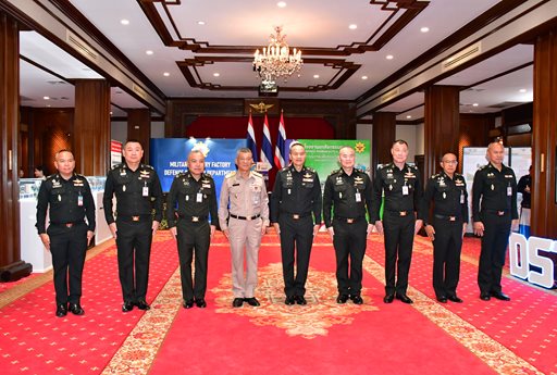 ๒๗ พ.ย.๖๗ จก.วท.กห. นำเสนอนิทรรศการแสดงผลิตภัณฑ์อุตสาหกรรมป้องกันประเทศในการประชุมสภากลาโหม