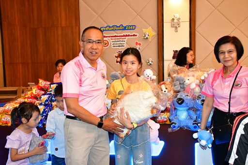 ๑๑ ม.ค.๖๘ จก.วท.กห. ร่วมกิจกรรมงานวันเด็ก ประจำปี ๒๕๖๘