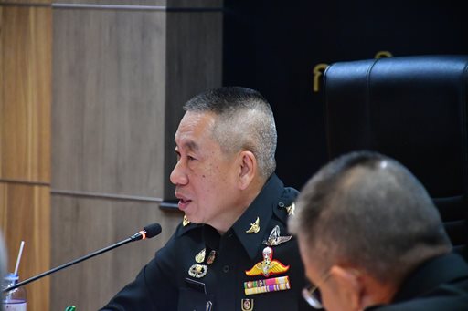 ๓ ธ.ค.๖๘ จก.วท.กห. ต้อนรับคณะติดตามและประเมินผลการปฏิบัติงานตามนโยบาย ปล.กห.