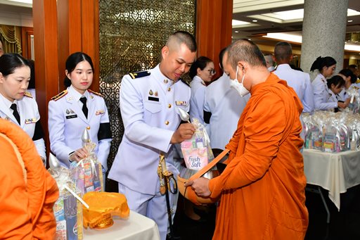 ๓๑ ม.ค.๖๙ จก.วท.กห. และกำลังพล วท.กห. ร่วมพิธีบำเพ็ญกุศลสตมวาร เพื่อถวายเป็นพระราชกุศลฯ
