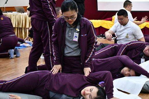 ๑๙ ก.พ.๖๙ การอบรมเชิงปฏิบัติการดูแลรักษาสุขภาพเบื้องต้นตามหลักดุลยภาพบำบัด เพื่อแก้อาการ Office Syndrome และไมเกรน