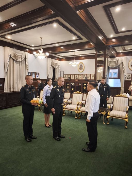 ๓ เม.ย.๖๙ พิธีแสดงมุทิตาจิต พล.อ.ณัฐพล นาคพาณิชย์ รมว.กห.