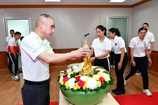 ๙ เม.ย.๖๙ จก.วท.กห. เป็นประธานในพิธีสรงน้ำพระพุทธรูป และให้พรเนื่องในเทศกาลสงกรานต์แก่กำลังพลกรมวิทยาศาสตร์และเทคโนโลยีกลาโหม เพื่อความเป็นสิริมงคลและสืบสานประเพณีอันดีงามของไทย