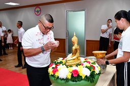 ๙ เม.ย.๖๙ จก.วท.กห. เป็นประธานในพิธีสรงน้ำพระพุทธรูป และให้พรเนื่องในเทศกาลสงกรานต์แก่กำลังพลกรมวิทยาศาสตร์และเทคโนโลยีกลาโหม เพื่อความเป็นสิริมงคลและสืบสานประเพณีอันดีงามของไทย