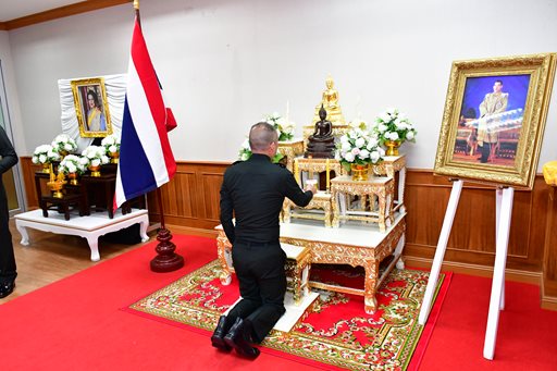 ๒๒ เม.ย.๖๙ จก.วท.กห. เป็นประธานในพิธีประดับเครื่องหมายคฑาไขว้ (พ.อ.พิเศษ) ของ วท.กห.