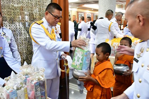 ๒๑ พ.ค.๖๙ จก.วท.กห. และข้าราชการ วท.กห. เข้าร่วมพิธีเจริญพระพุทธมนต์ถวายพระราชกุศล สมเด็จพระนางเจ้ารำไพพรรณี พระบรมราชินีในรัชกาลที่ ๗ เนื่องในโอกาสการประกาศยกย่องพระเกียรติคุณ พระราชกรณียกิจในวาระครบ ๑๐๐ ปี