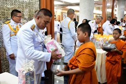 ๒๑ พ.ค.๖๙ จก.วท.กห. และข้าราชการ วท.กห. เข้าร่วมพิธีเจริญพระพุทธมนต์ถวายพระราชกุศล สมเด็จพระนางเจ้ารำไพพรรณี พระบรมราชินีในรัชกาลที่ ๗ เนื่องในโอกาสการประกาศยกย่องพระเกียรติคุณ พระราชกรณียกิจในวาระครบ ๑๐๐ ปี