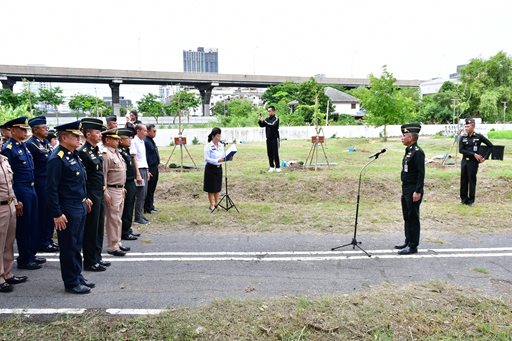 ๑๒ มิ.ย.๖๙ จก.วท.กห. เป็นประธานในกิจกรรมปลูกต้นไม้ บริเวณสวนสุขภาพพื้นที่ชายธง (สวนสายสัมพันธ์กลาโหมบางจาก)