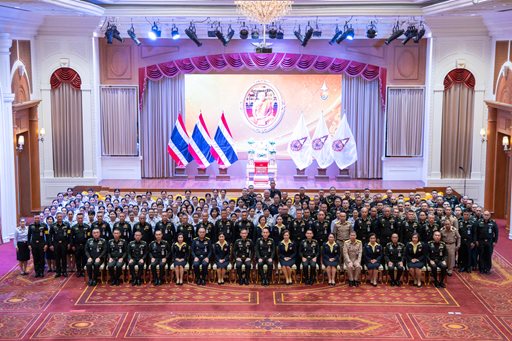 ๒๓ มิ.ย.๖๙ จก.วท.กห. ร่วมงานฉลองพระชนมายุ ๙๙ พรรษา และพิธีลงนามถวายพระพร สมเด็จพระอริยวงศาคตญาณ สมเด็จพระสังฆราช สกลมหาสังฆปริณายก