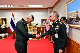 ๓ ก.ค.๖๙ จก.วท.กห. เป็นประธานในพิธีประดับเครื่องหมายยศนายทหารสัญญาบัตรและนายทหารประทวน
