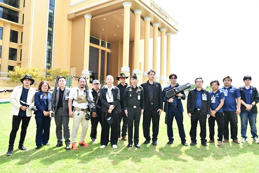 ๙ ก.ค.๖๙ จก.วท.กห. เป็นประธานในการรับชมการสาธิตผลงานกลางแจ้ง ภายใต้หัวข้อ การตรวจจับและป้องกันอากาศยานไร้คนขับ (Counter-UAS Demonstration)