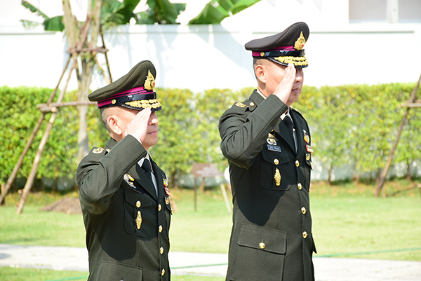 ๒ ต.ค.๖๒ จก.วท.กห. สักการะพระพุทธไตรเสนากลาโหมพิทักษ์