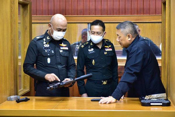 ๑๒ มี.ค.๖๔ คณะรอง ปล.กห.2 เดินทางไปราชการ เพื่อเยี่ยมชมและศึกษาดูงานด้านการวิจัยและการมาตรฐานทางทหาร ณ บริษัท ณธรรศชาตรี จำกัด จว.น.ว.
