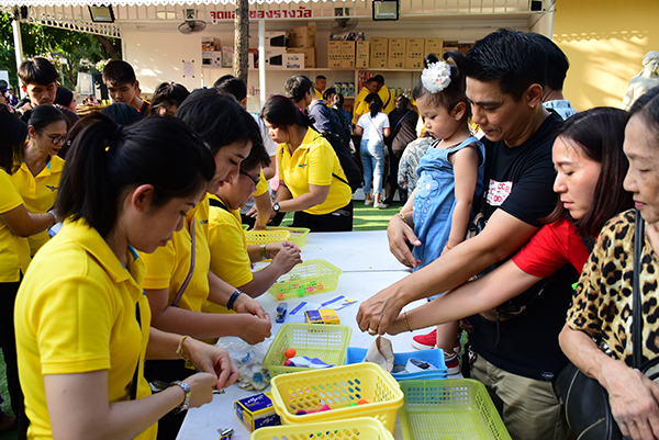 ๑๖ พ.ย.๖๒ พล.ท.คงชีพ ตันตระวาณิชย์ จก.วท.กห. ร่วมงานกาชาด