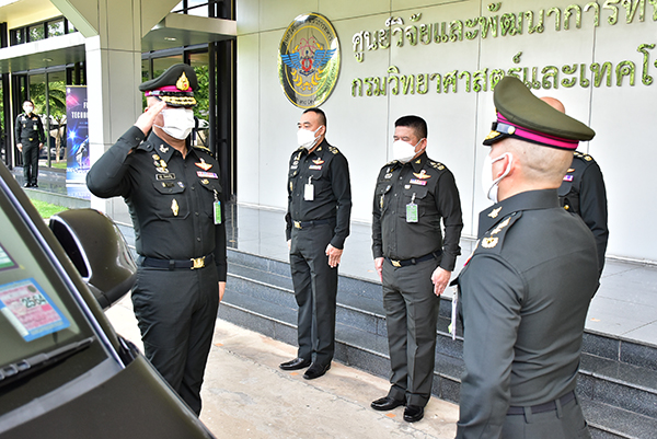 ๒ ก.ย.๖๔ พล.อ.ณัฐ อินทรเจริญ ปล.กห. ประธานในพิธีเปิดศูนย์ความร่วมมือด้านเทคโนโลยีปัญญาประดิษฐ์และหุ่นยนต์ ( AI&Robotics) ณ ศวพท.วท.กห.