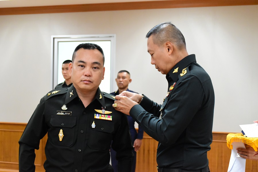 ๒๒ ก.ค.๖๒ พิธีประดับเครื่องหมายยศนายทหารสัญญาบัตรและนายทหารประทวน