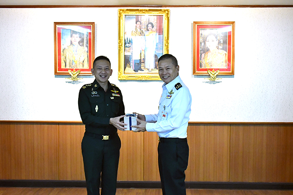๑๔ ต.ค.๖๓ พล.ท.คงชีพ ตันตระวาณิชย์ จก.วท.กห. ร่วมประชุมกับสถาบันเทคโนโลยีป้องกันประเทศ