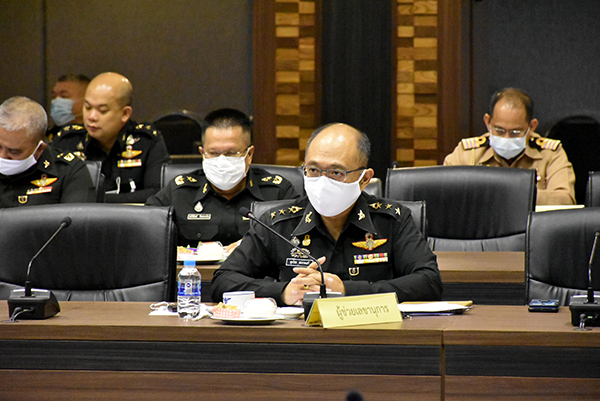 ๗ เม.ย.๖๔ พล.อ.ชูขาติ บัวขาว รอง ปล.กห. (๒) เป็นประธานการประชุมคณะกรรมการวิจัยและพัฒนา วิทยาศาสตร์และเทคโนโลยี การทหาร กระทรวงกลาโหม (กวท.กห.) ครั้งที่๑/๖๔
