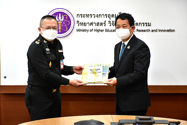 ๒๔ ม.ค.๖๕ จก.วท.กห. และคณะ เข้าพบ ปลัดกระทรวงการอุดมศึกษาวิทยาศาสตร์ วิจัยและนวัตกรรม