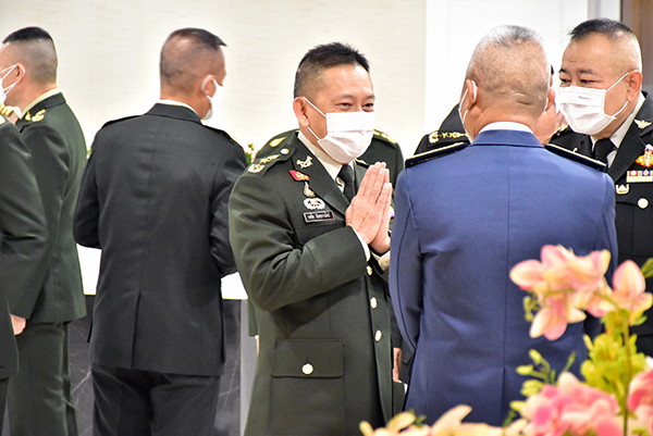 ๓๐ ก.ย.๖๔ พล.ท.คงชีพ ตันตระวาณิชย์ จก.วท.กห. เข้าร่วมพิธีเปิดห้องนิทรรศการอุตสาหกรรมป้องกันประเทศ บริเวณชั้นล่างอาคาร สำนักงานปลัดกระทรวงกลาโหม (พื้นที่ศรีสมาน)