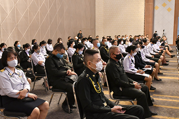 ๑๘ ก.ย.๖๓ พล.ท.คงชีพ ตันตระวาณิชย์ จก.วท.กห. เป็นประธานการประชุมสัมมนาฯ การทบทวนการปฏิบัติงานของ วท.กห.