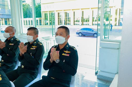 ๒๙ มี.ค.๖๖ จก.วท.กห. เข้าร่วมกิจกรรม พบพระพบธรรม