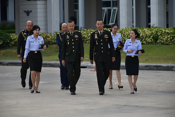 ๒ เม.ย.๖๒ พล.ท.ศิรศักดิ์ ยุทธประเวศน์ จก.วท.กห. และพล.ท.อภิชาติ วิไลเนตร จก.วท.กห. ท่านใหม่ กระทำพิธีรับ – ส่งหน้าที่ จก.วท.กห.