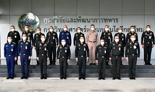 ๑๑ ต.ค.๖๔ ปล.กห. และคณะ เดินทางตรวจเยี่ยม ศวพท.วท.กห.