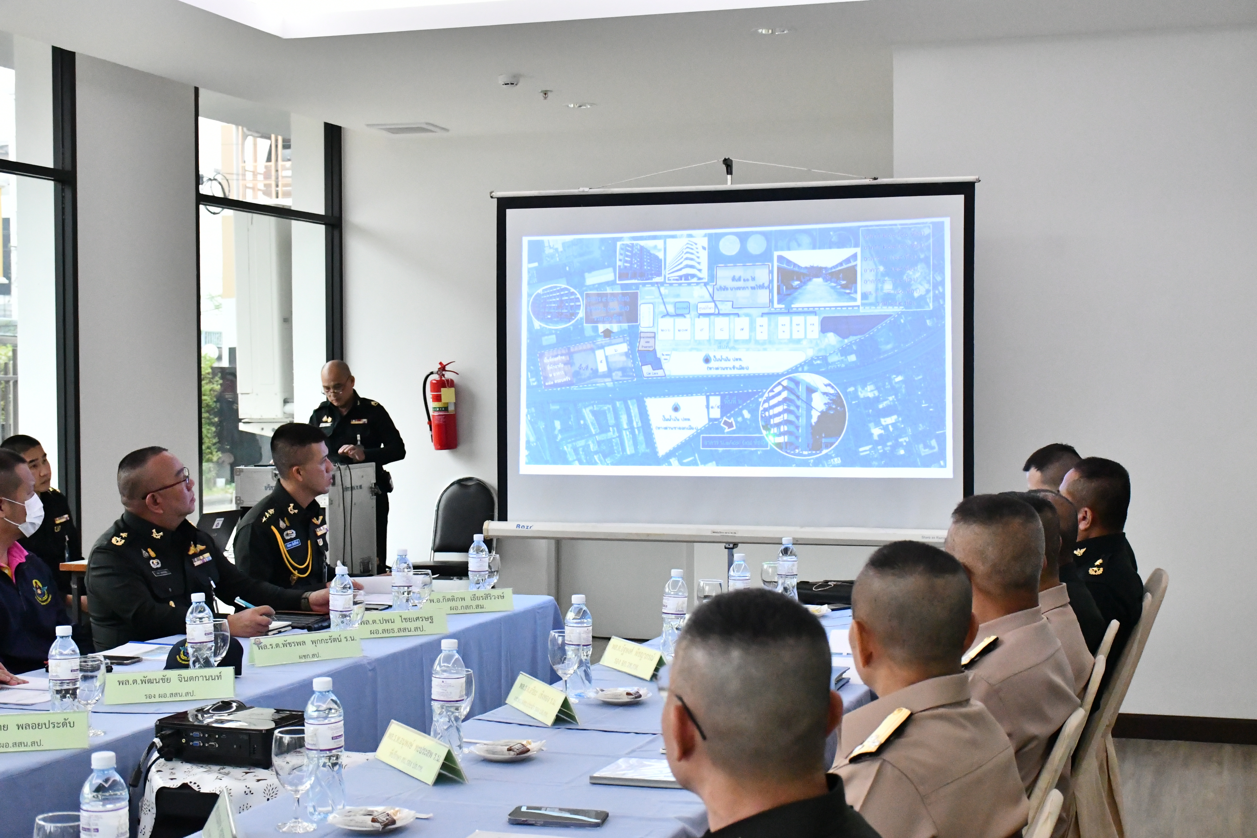 ๑๘ ต.ค.๖๖ รอง ปล.กห.(๔) ตรวจเยี่ยมและรับฟังบรรยายสรุปการบริหารจัดการอาคารที่พักสวัสดิการ สป.(พื้นที่ บางจาก)