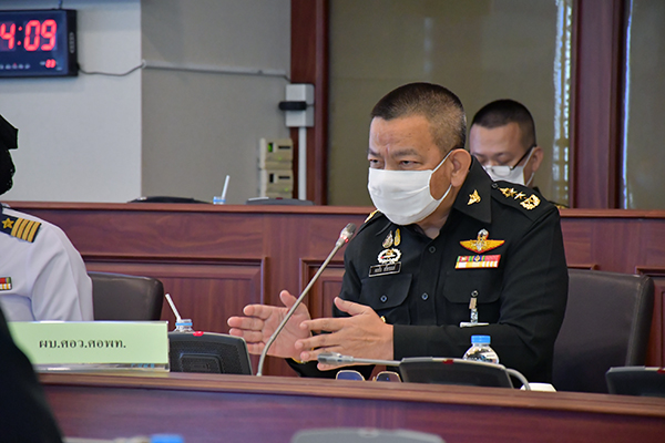 ๑๘ ก.พ.๖๔ พล.อ.ชูชาติ บัวขาว รอง ปล.กห. (๒) เป็นประธานการประชุมเรื่องการขอปิดกิจกรรมงานวิจัยปืนเล็ก