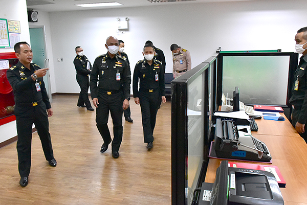 ๖ พ.ย.๖๓ พล.อ.ชูชาติ บัวขาว รอง ปล.กห. ตรวจเยี่ยมหน่วย วท.กห.