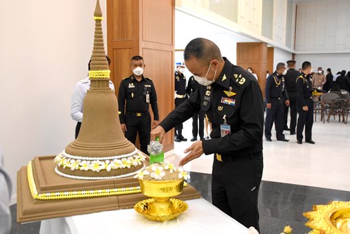 ๑๑ เม.ย.๖๖ จก.วท.กห. ร่วมกิจกรรมสรงน้ำพระ เนื่องในวันสงกรานต์