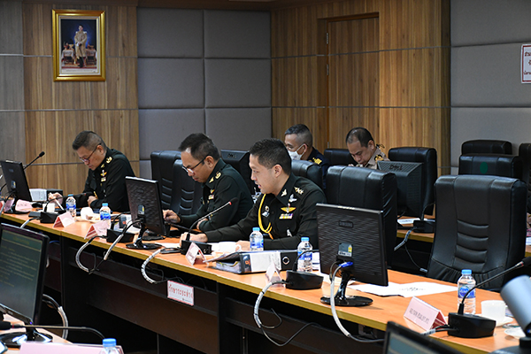 ๓ ส.ค.๖๓ พล.ท.คงชีพ ตันตระวาณิชย์ จก.วท.กห. ประธานการประชุมคณะอนุกรรมการบริหารงานวิจัยฯ