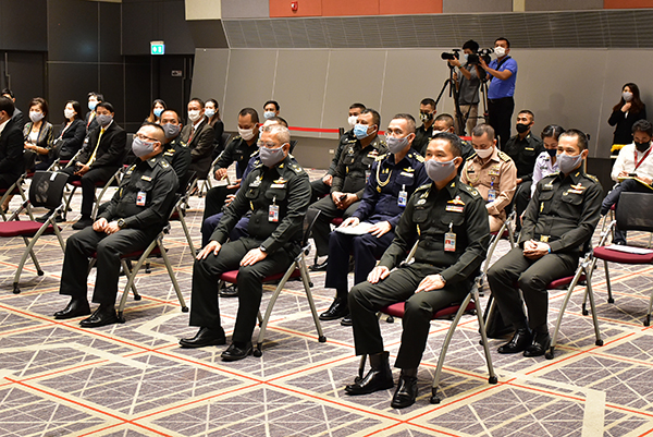 ๑๒ มิ.ย.๖๓ พล.ท.คงชีพ ตันตระวาณิชย์ จก.วท.กห. ร่วมลงนามบันทึกความเข้าใจฯ