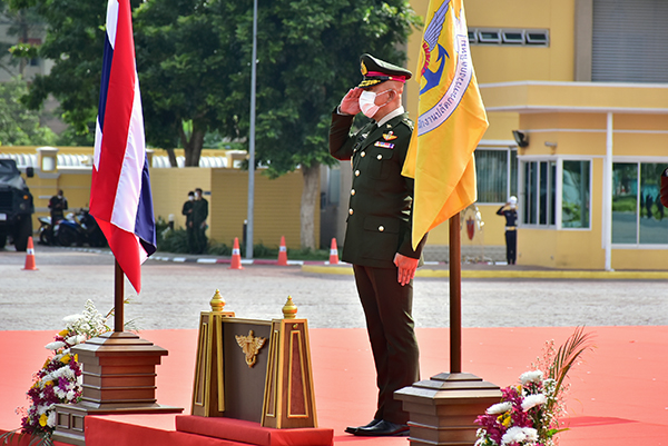 ๓๐ ต.ค.๖๔ พล.อ.ณัฐ อินทรเจริญ ปล.กห. เทิดเกียรติข้าราชการที่เกษียณอายุราชการ ประจำปี ๖๔ และรับการเคารพจากกองเกียรติยศสามเหล่าทัพ เนื่องจากเกษียณอายุราชการ