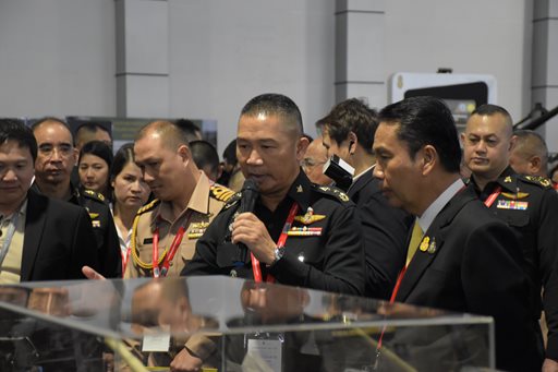 ๖ พ.ย.๖๖ จก.วท.กห. ร่วมพิธีเปิดงาน Defense and Security 2023 และ รมว.กห. เยี่ยมชม บูธ กห.