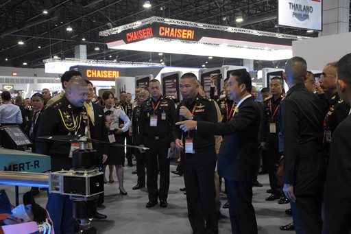 ๖ พ.ย.๖๖ จก.วท.กห. ร่วมพิธีเปิดงาน Defense and Security 2023 และ รมว.กห. เยี่ยมชม บูธ กห.