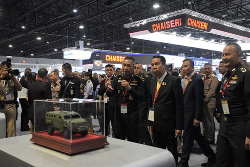 ๖ พ.ย.๖๖ จก.วท.กห. ร่วมพิธีเปิดงาน Defense and Security 2023 และ รมว.กห. เยี่ยมชม บูธ กห.