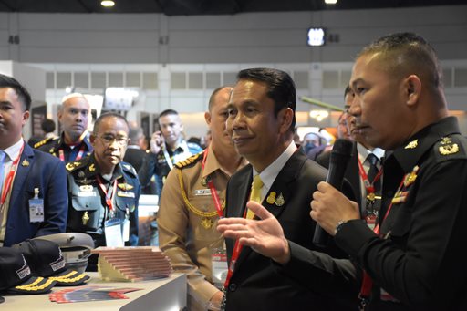๖ พ.ย.๖๖ จก.วท.กห. ร่วมพิธีเปิดงาน Defense and Security 2023 และ รมว.กห. เยี่ยมชม บูธ กห.