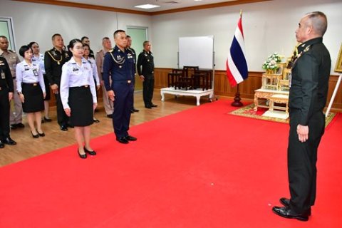 ๓ พ.ย.๖๘ จก.วท.กห. เป็นประธานพิธีประดับเครื่องหมายยศนายทหารสัญญาบัตร