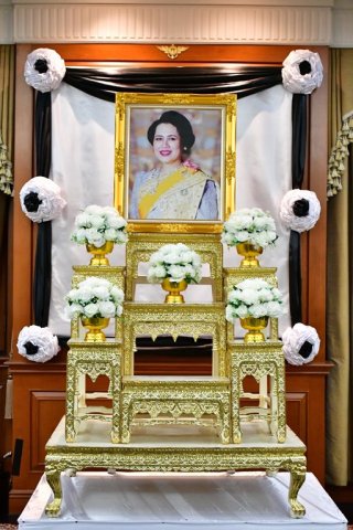 ๗ พ.ย.๖๘ จก.วท.กห.และกำลังพล วท.กห. ร่วมพิธีบำเพ็ญกุศลถวายเป็นพระราชกุศลฯ