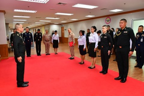 ๑๐ ก.พ.๖๙ พิธีประดับเครื่องหมายยศนายทหารสัญญาบัตร