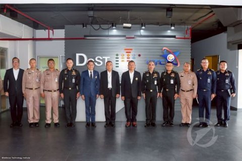 ๒๔ มี.ค.๖๙ จก.วท.กห.และคณะ เยี่ยมชมศูนย์ทดสอบอุตสาหกรรมความมั่นคงของ สทป.