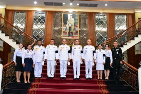 ๒๑ พ.ค.๖๙ จก.วท.กห. และข้าราชการ วท.กห. เข้าร่วมพิธีเจริญพระพุทธมนต์ถวายพระราชกุศล สมเด็จพระนางเจ้ารำไพพรรณี พระบรมราชินีในรัชกาลที่ ๗ เนื่องในโอกาสการประกาศยกย่องพระเกียรติคุณ พระราชกรณียกิจในวาระครบ ๑๐๐ ปี