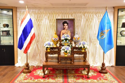 ๑๒ ส.ค.๖๒ การลงนามถวายพระพร เนื่องในวันเฉลิมพระชนมพรรษาสมเด็จพระนางเจ้าสิริกิต์ พระบรมราชินีนาถ พระบรมราชชนนีพันปีหลวง๘๗ พรรษา