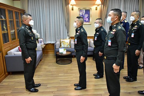 ๒๓ ก.ย.๖๔ พล.ท.คงชีพ ตันตระวาณิชย์ จก.วท.กห. นำคณะนายทหารชั้นนายพล เข้าแสดงมุทิตาจิตแด่ พล.อ.ชัยพฤกษ์ พูนสวัสดิ์ รอง ปล.กห.(๓) ณ ศาลาว่าการกระทรวงกลาโหม