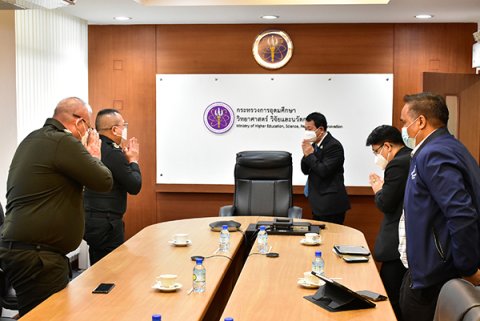 ๒๔ ม.ค.๖๕ จก.วท.กห. และคณะ เข้าพบ ปลัดกระทรวงการอุดมศึกษาวิทยาศาสตร์ วิจัยและนวัตกรรม