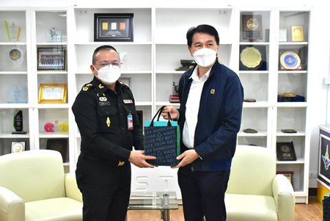 ๒๕ ม.ค.๖๕ จก.วท.กห. ต้อนรับ คณะผู้บริหารจากบริษัท บางจากฯ เข้าอวยพร และ หารือเรื่องการบริหารพื้นที่ร่วมกัน