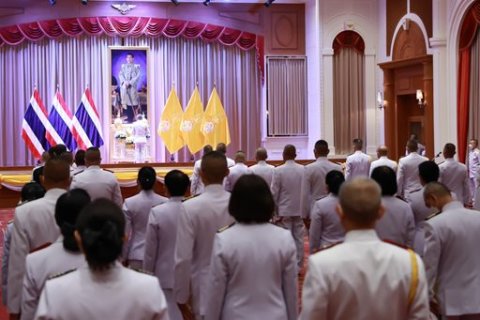 ๒๗ ก.ค.๖๕ จก.วท.กห. ร่วมพิธีถวายพระพรชัยมงคล วันเฉลิมพระชนมพรรษา ๗๐ พรรษา